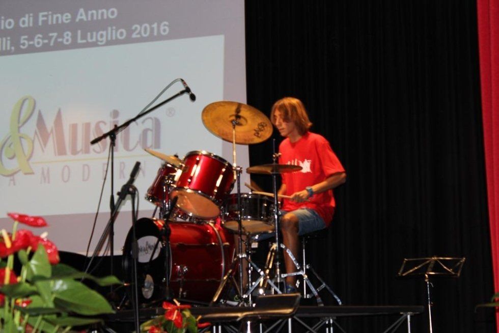 batterista durante un assolo