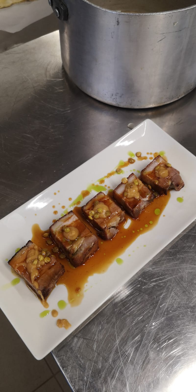 Sardinian suckling pig with gourmet platter