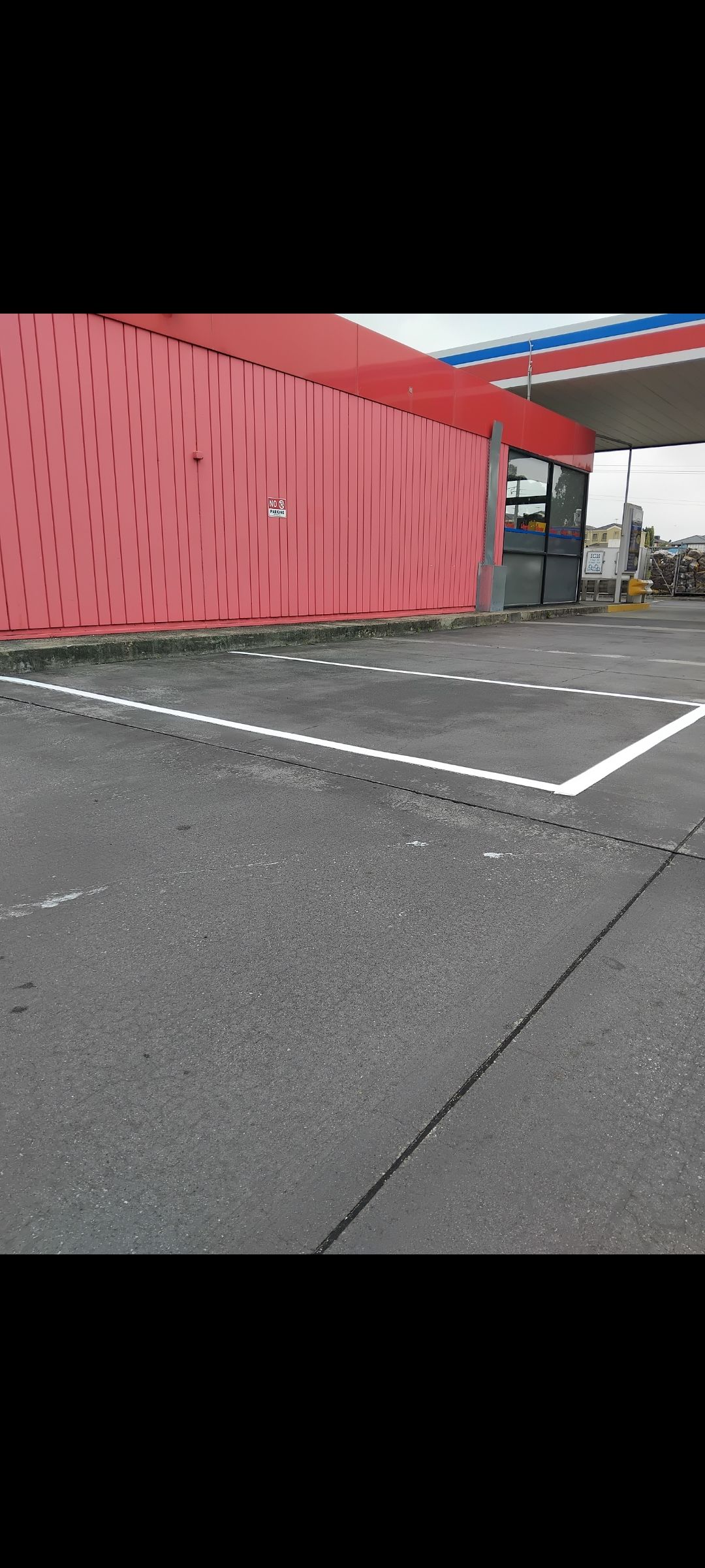 Line marking complete at endeavor hills