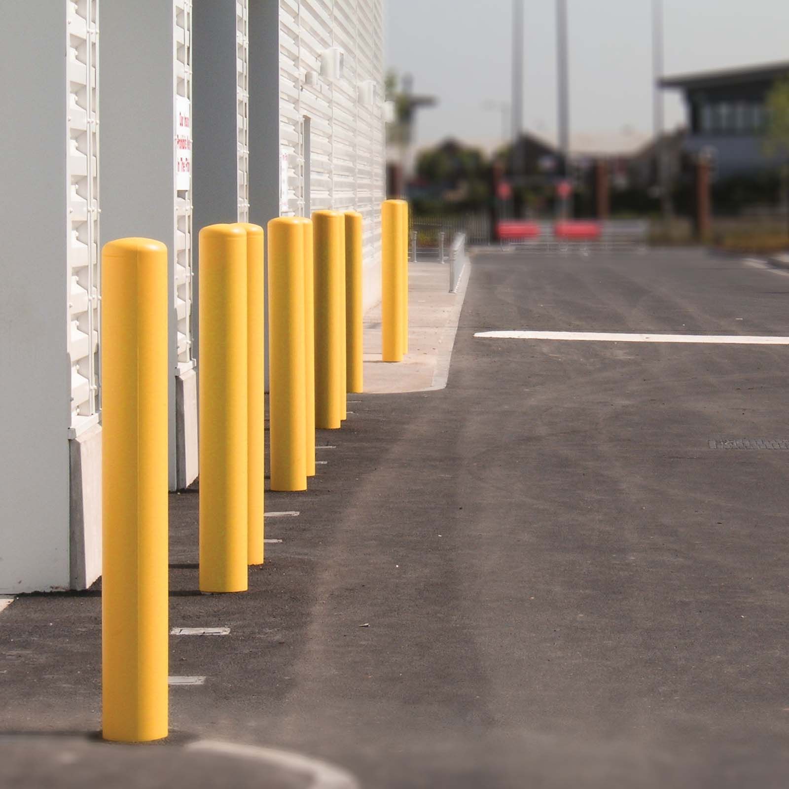 yellow bollards protecting the infrastructure from damage