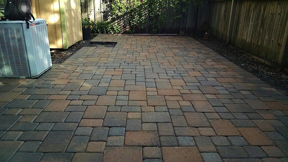 Stone bricks patio | Napa, CA | Van Winden Landscaping, Inc.