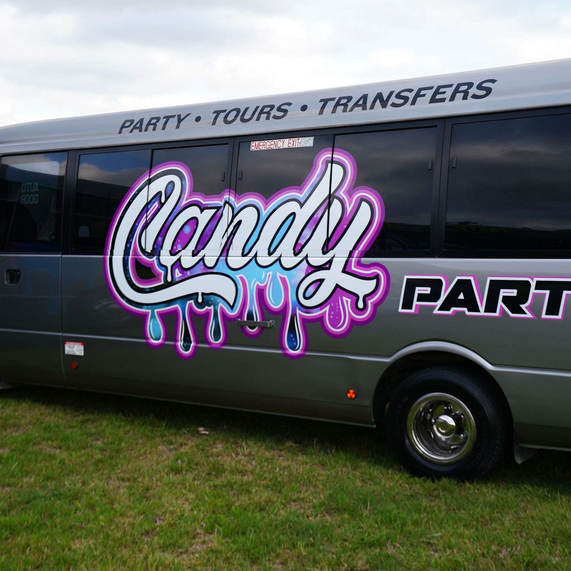 Retro 80s party neon signboard | Sydney, NSW | Candy Party Bus