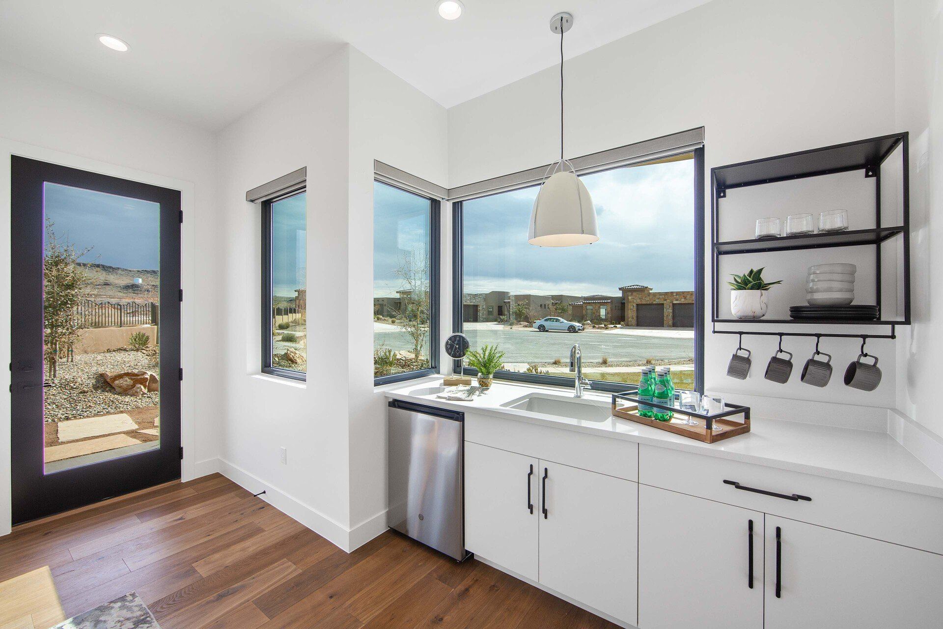 Second kitchen custom build