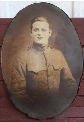 Restored photo of a soldier — Newark, DE — Foto Doctor