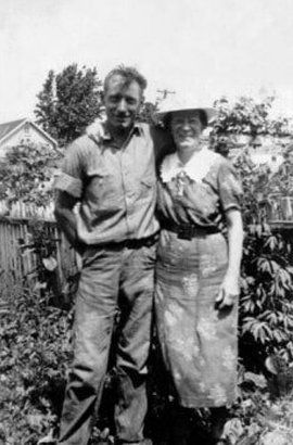 Restored photo of a couple — Newark, DE — Foto Doctor
