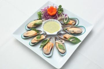 Steamed Mussels — Thai Food in Porter Ranch, CA
