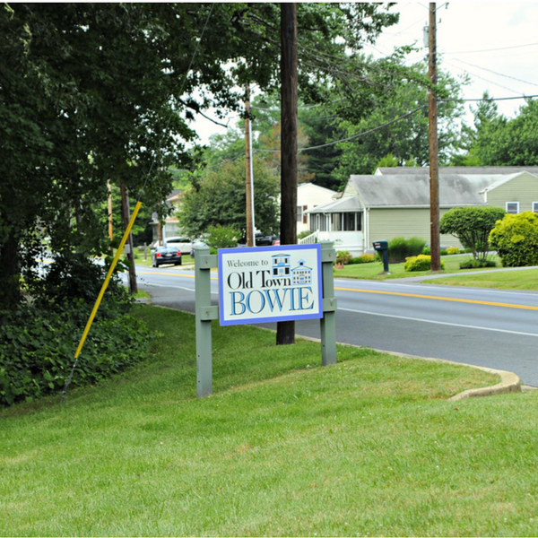 Photo of Old Town Bowie Welcome Sign