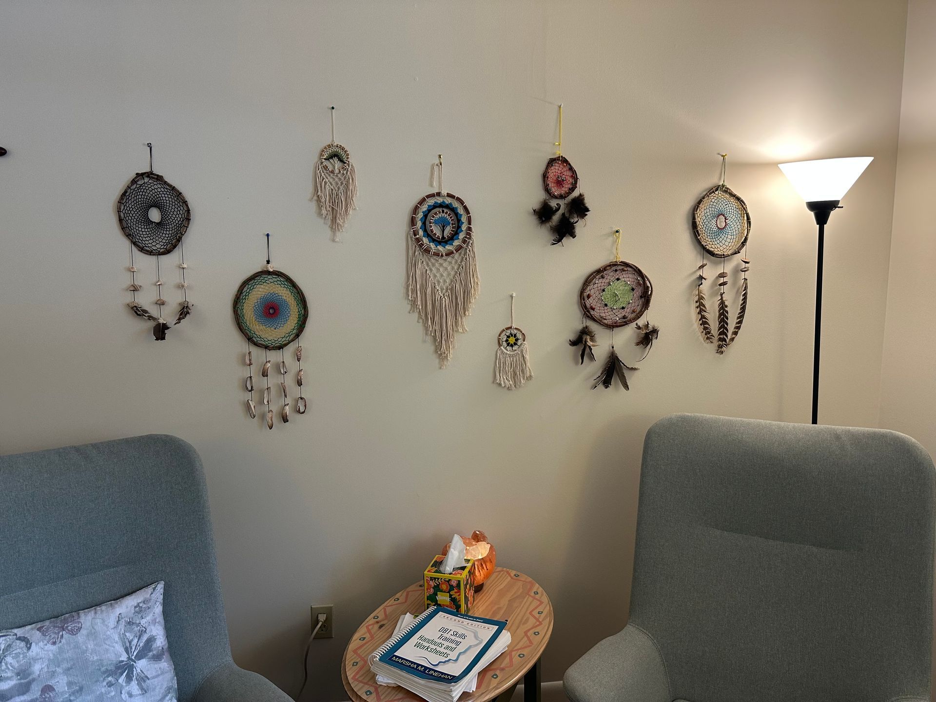 Calm therapy office in Ridgewood NJ where adults and adolescents begin DBT treatment.