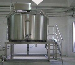 Macchinario per caseifici