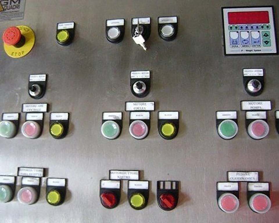 Impianto per produzione alimentare in acciaio