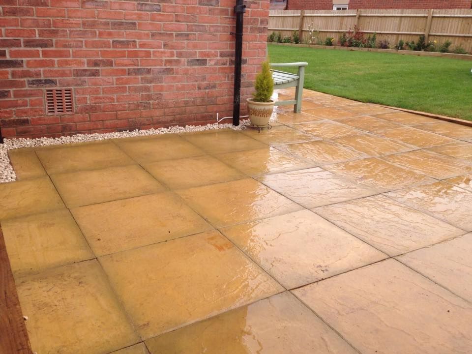 Driveways and Paving Nottingham garden paving using sandstone in Nottingham