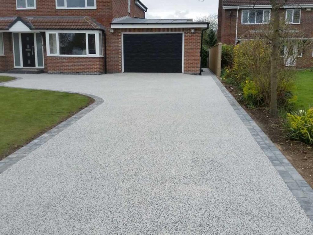 Driveways and Paving Nottingham light grey resin driveway