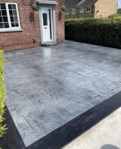 pattern imprinted front driveway in Nottingham
