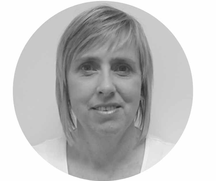 Yvonne (Business Manager)