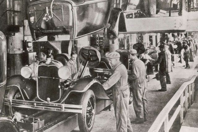 Model T Assembly Line 1913