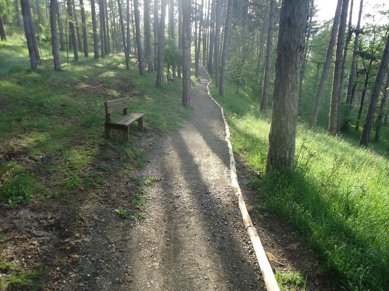 RIFUGI MONTANI E SENTIERISTICA