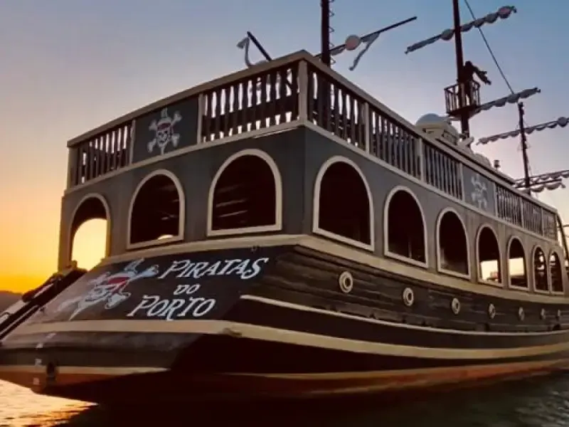 Navio pirata,