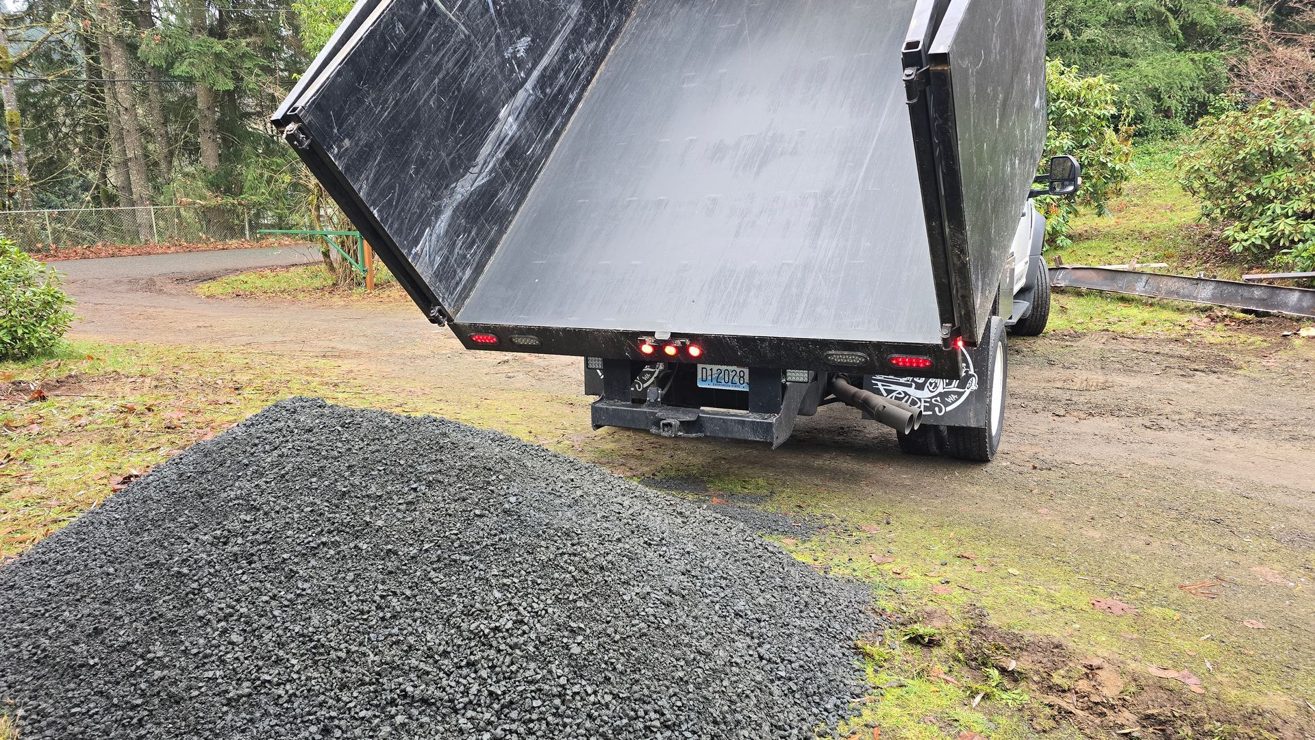 gravel delivery, landscaping delivery
