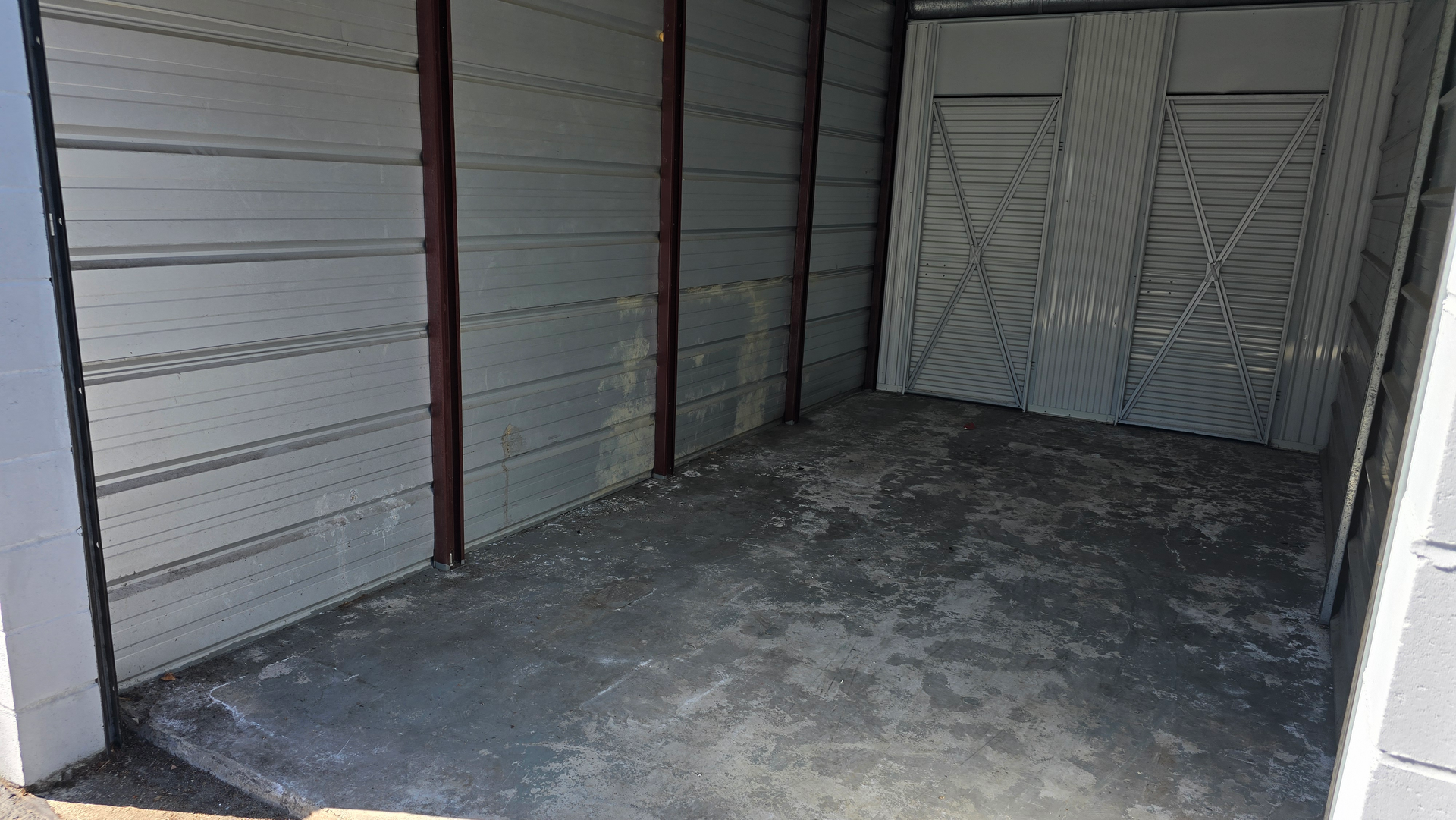 Junk removal, storage unit cleanout
