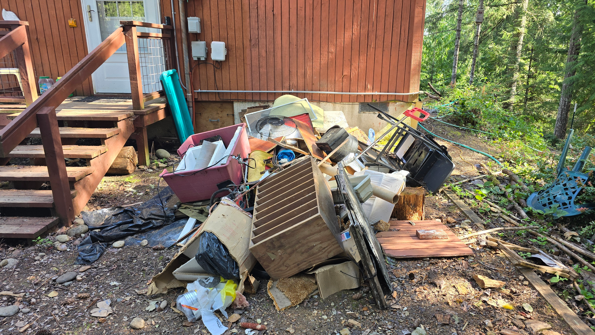 junk removal, crawl space cleanout
