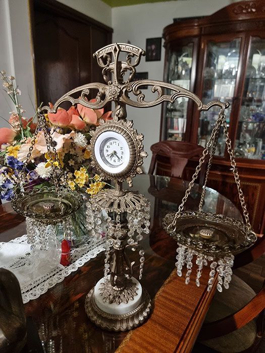 MAURICIO MENA COMPRO USADO 