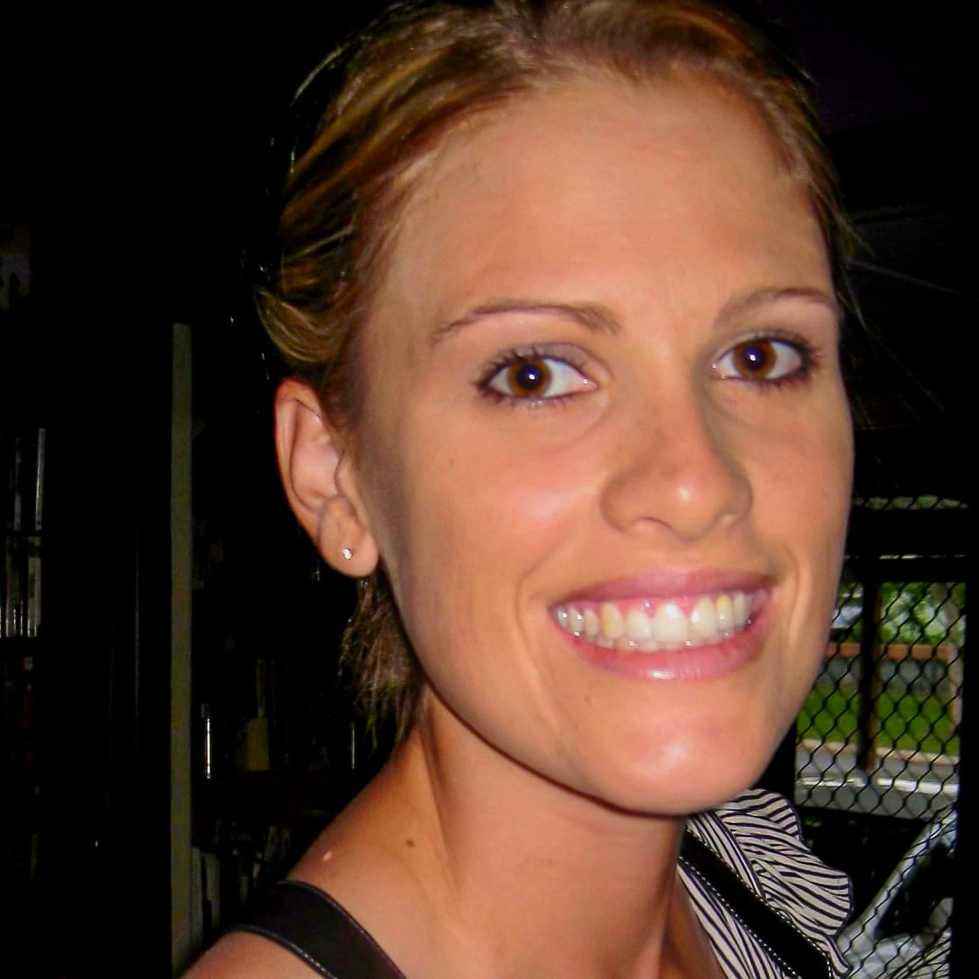 Amanda Wright - Acupuncturist Smiling lady named Amanda Wright
