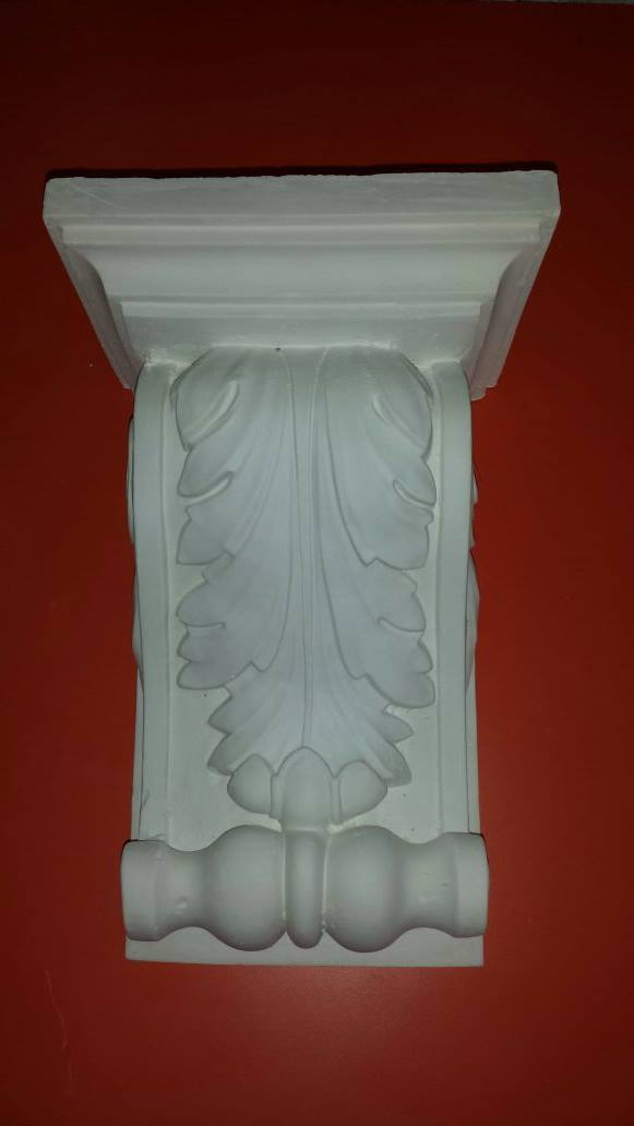 colonne decorative in gesso