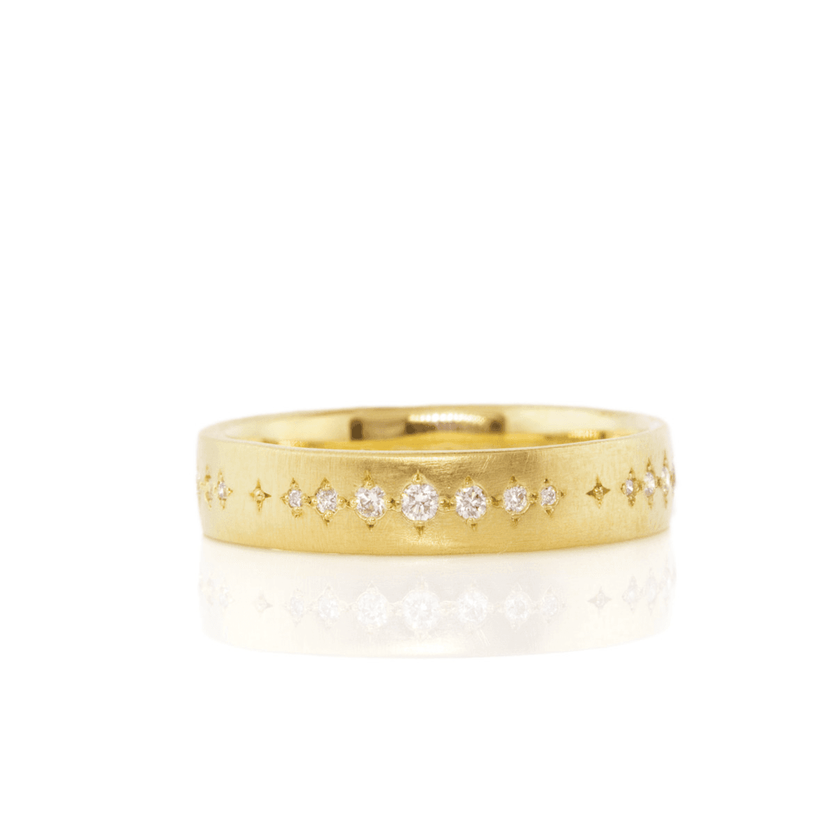 Daimonds in Gold Band - Adel Chefridi - Mansoor Jewelers