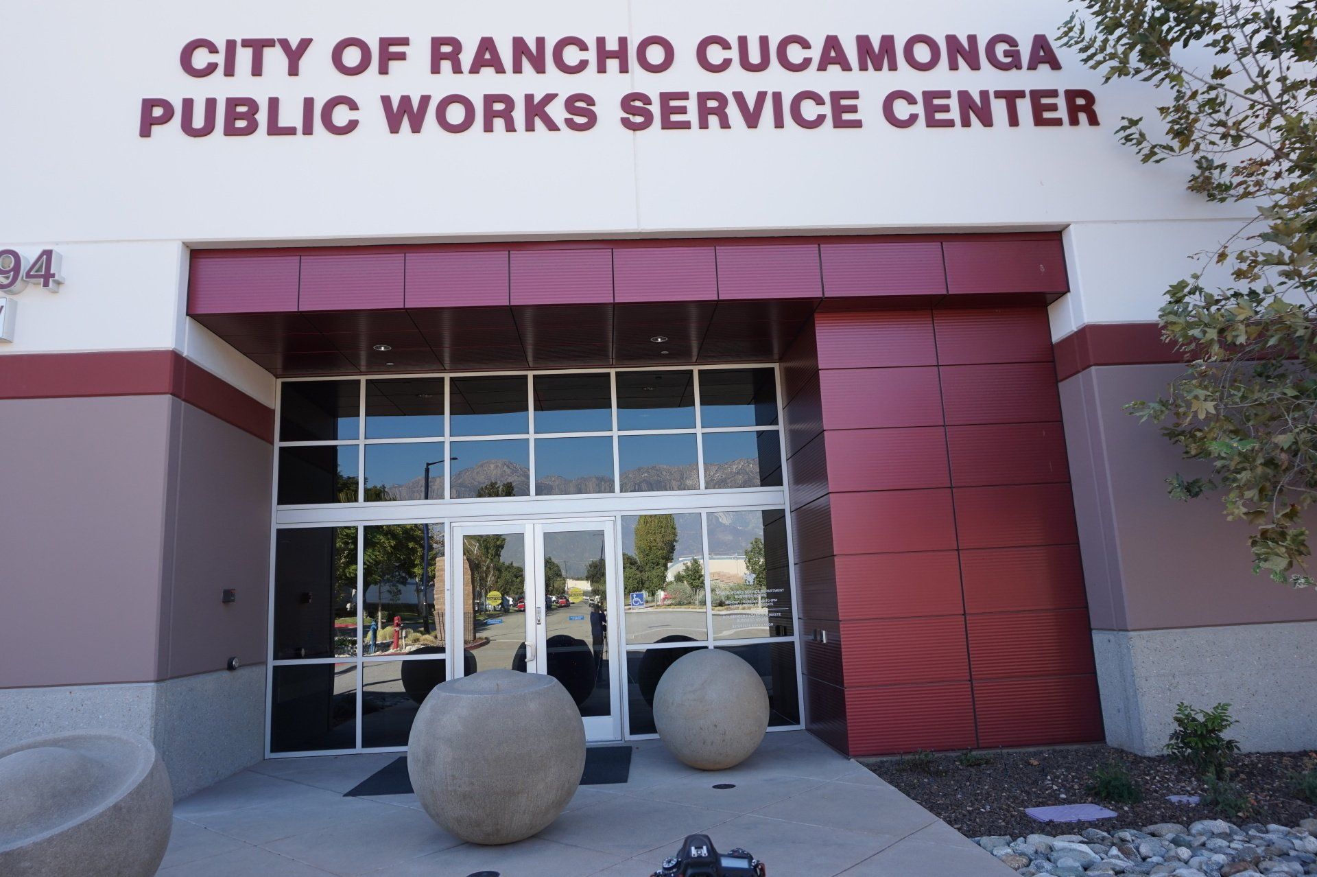 Public Works Construction Company School And Commercial Construction