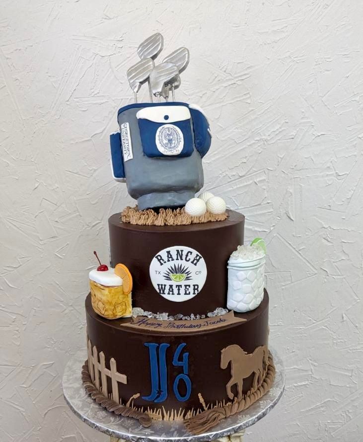 dallas affairs- grooms cake 64