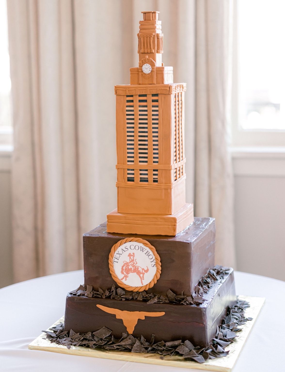 dallas affairs- grooms cake 34