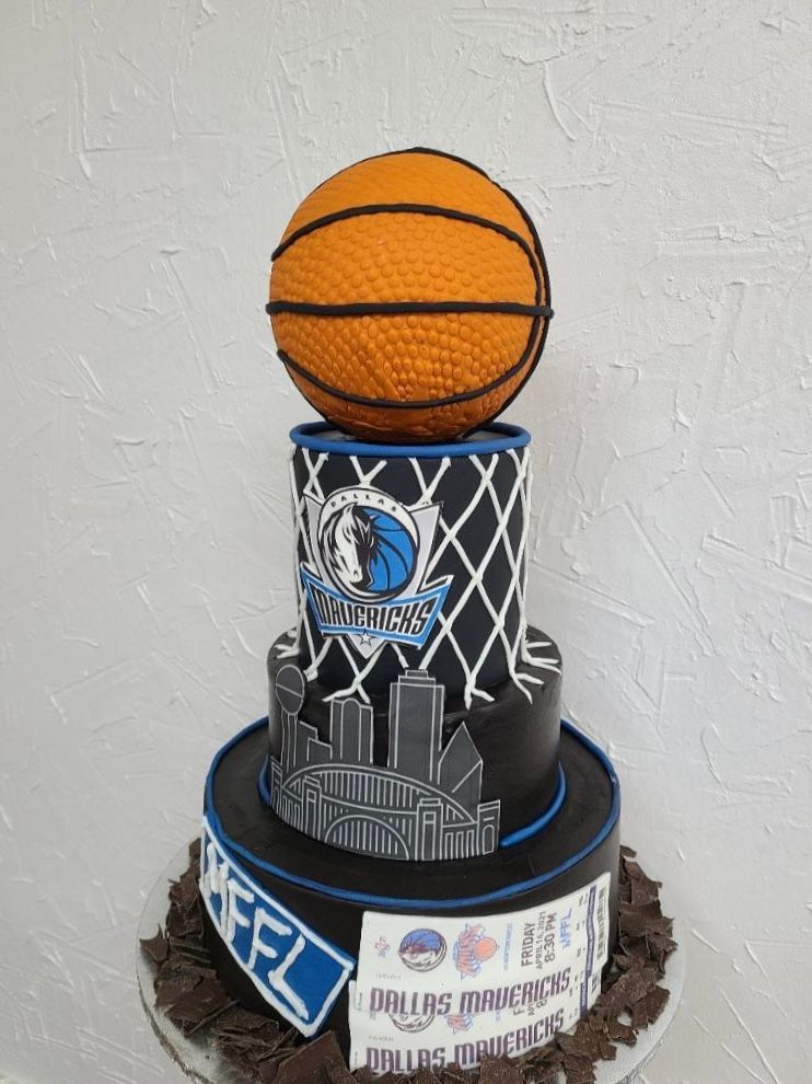 dallas affairs- grooms cake 57