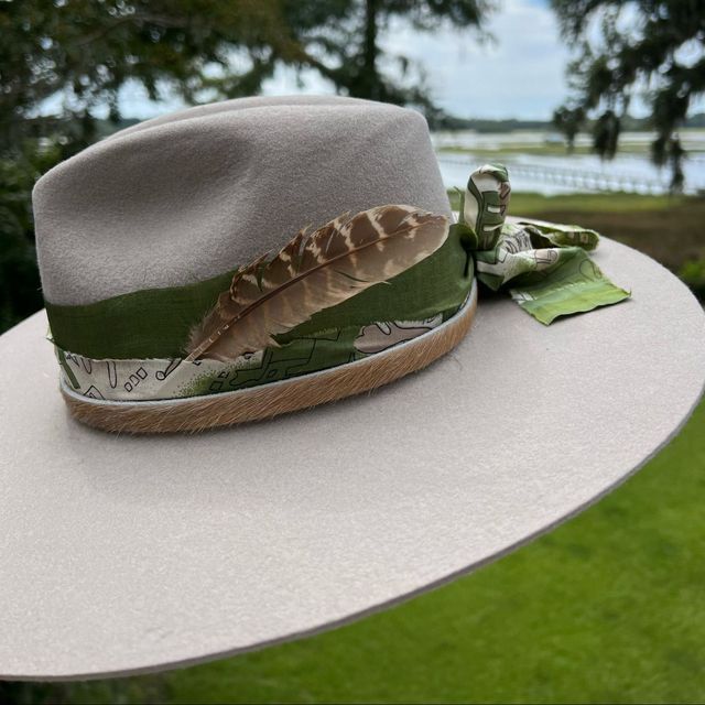 Marsh & Magnolia - Custom Hat Experience display picture 3