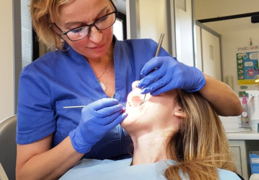 dentista donna
