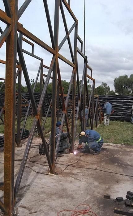 GRÚAS INDUSTRIALES ENKOR