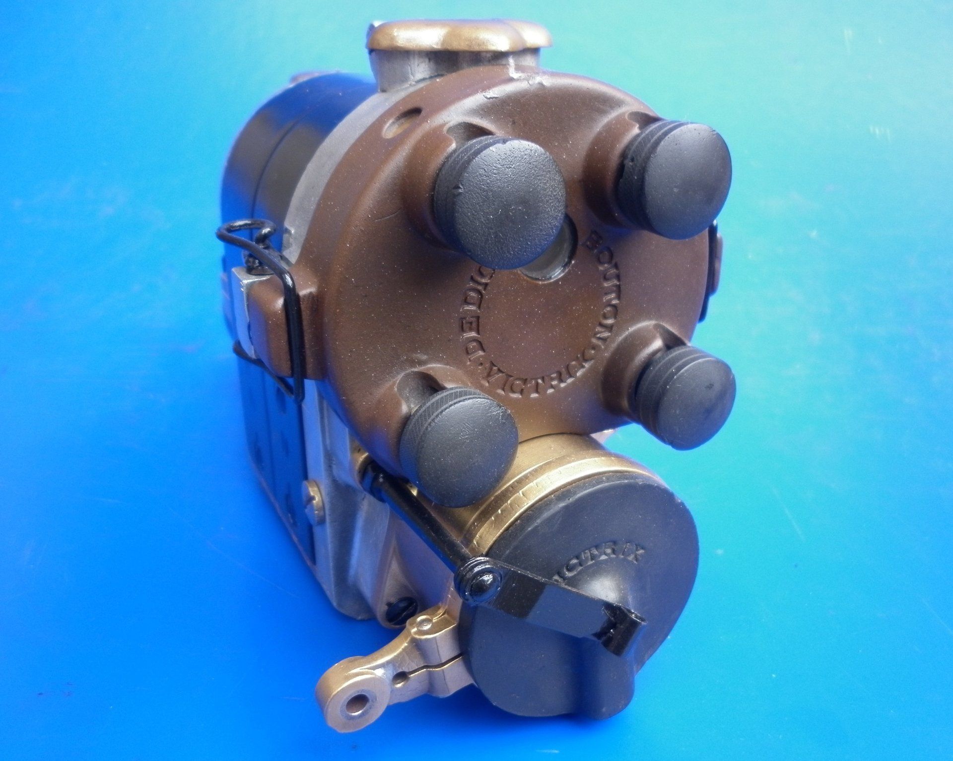 Victrix V14 (variable ign)