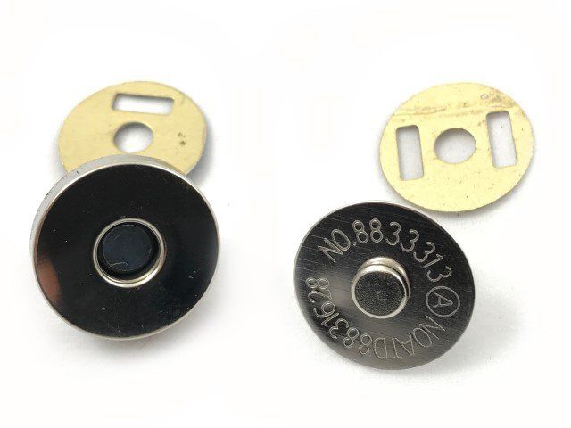 calamita applique per borse fatte a mno