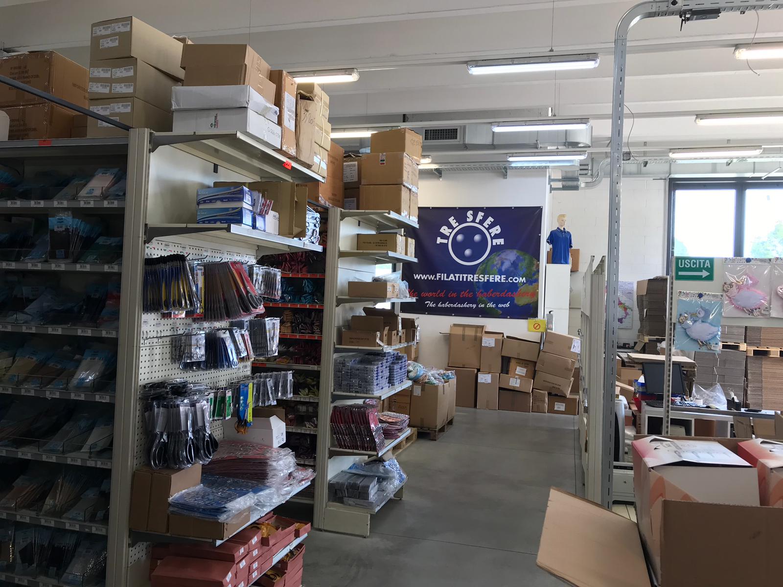 magazzino filati tre sfere