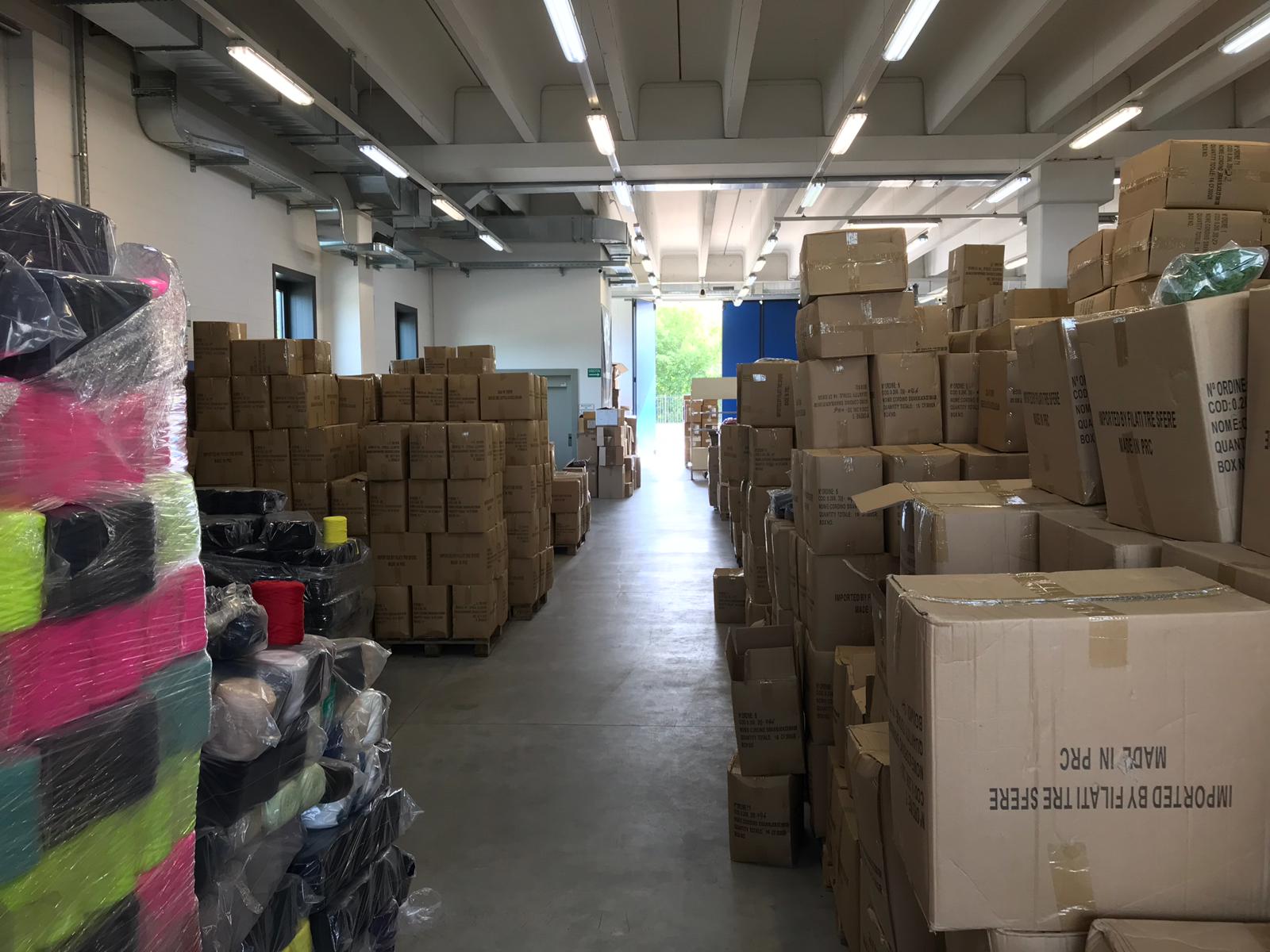 magazzino filati tre sfere