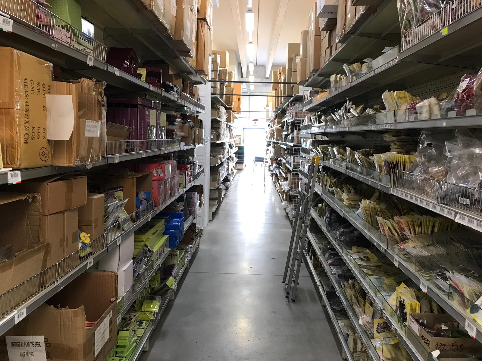 magazzino filati tre sfere