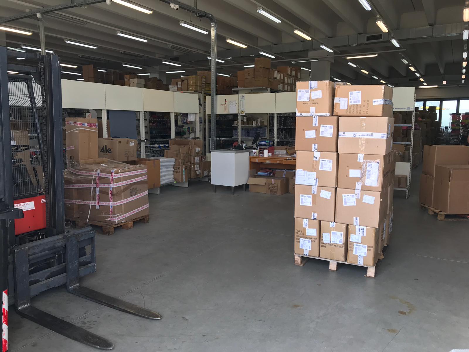 spedizione merci filati tre sfere