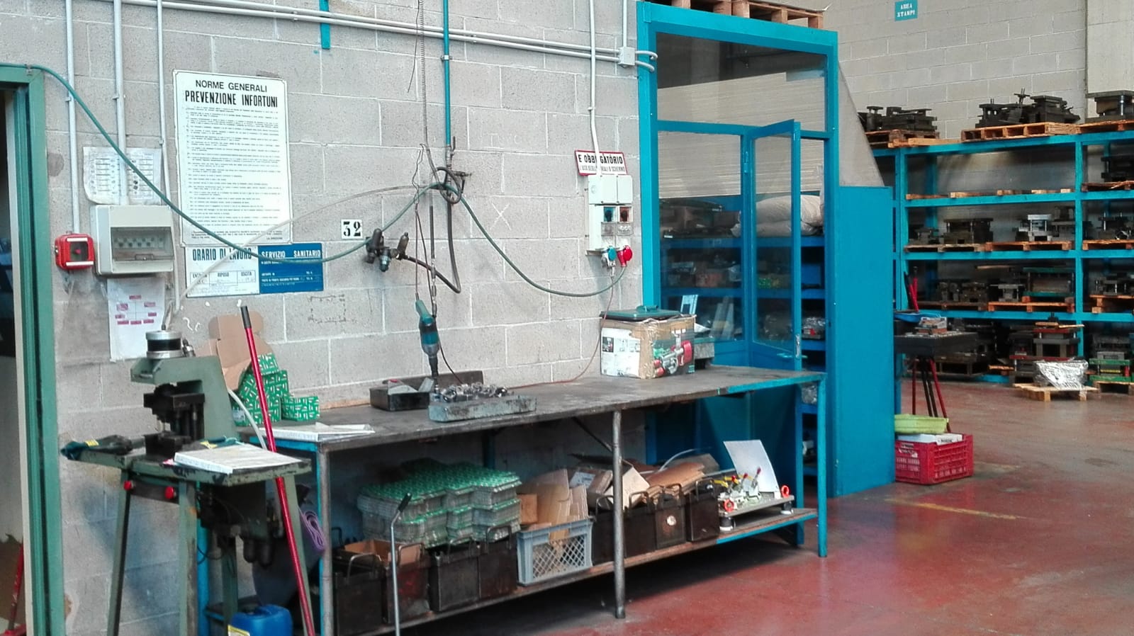 banco per lavorazione lamiere