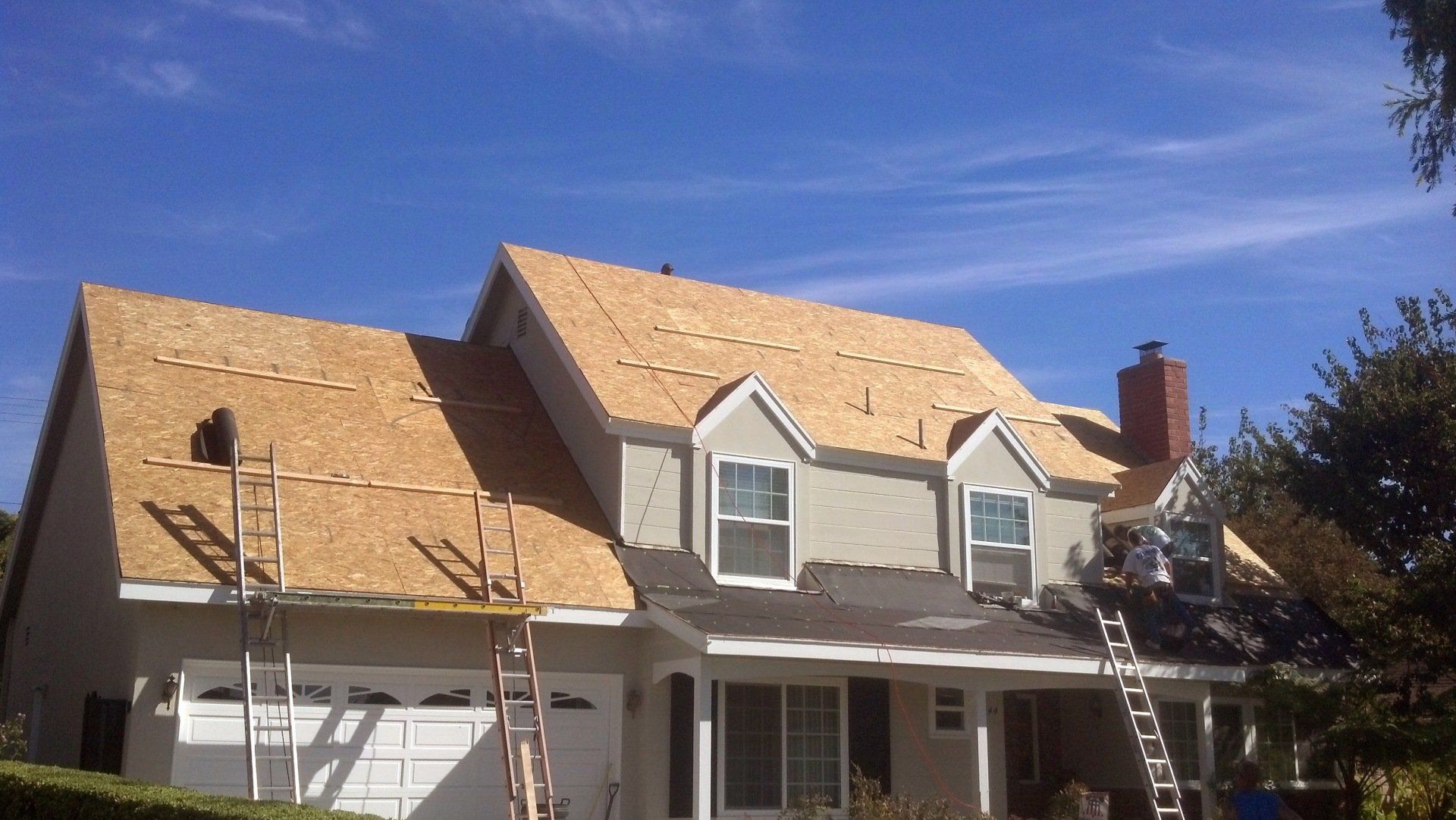 NEW ROOFS IN HESPERIA, CA