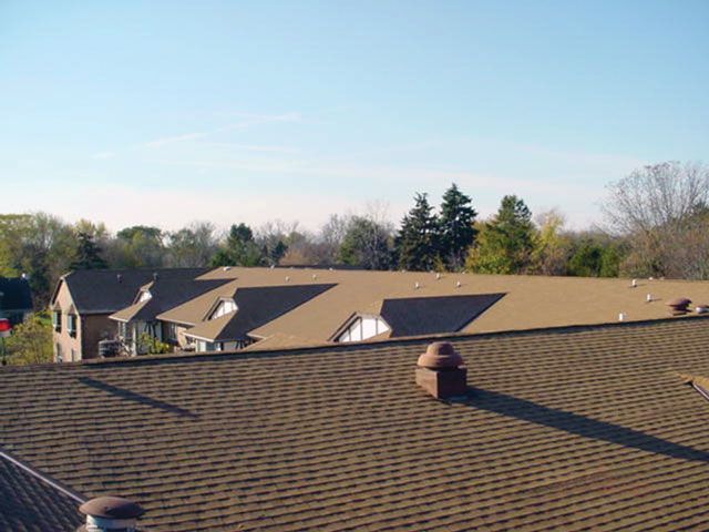 Roof Apartment | Fort Worth, TX | DFW Housing Partners