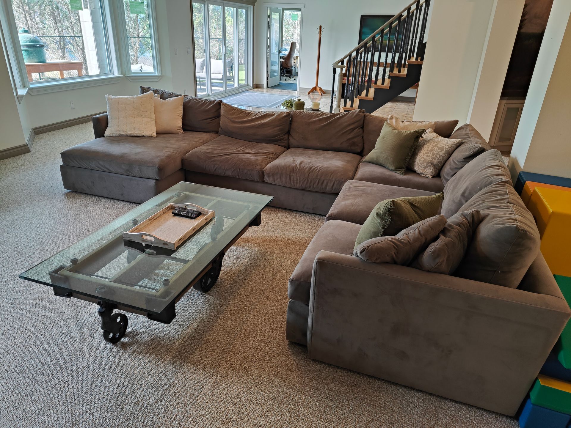 living room clean by a cochrane cleaner