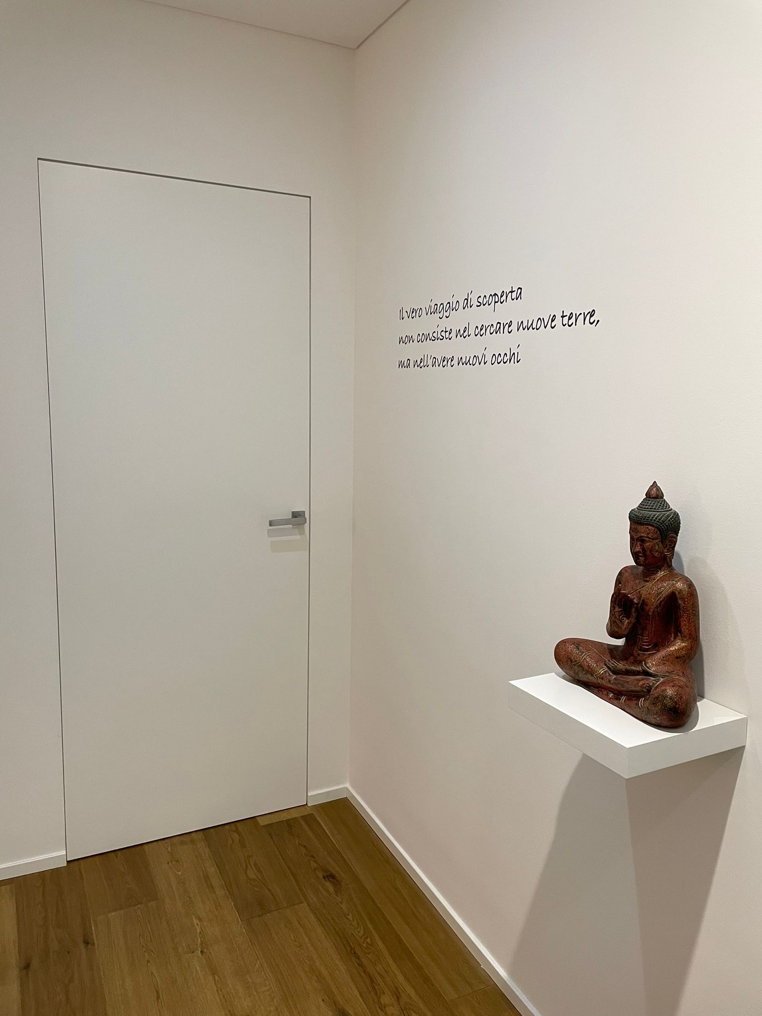 porta nuova e moderna