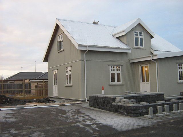 Einbýlis- og tvíbýlishús