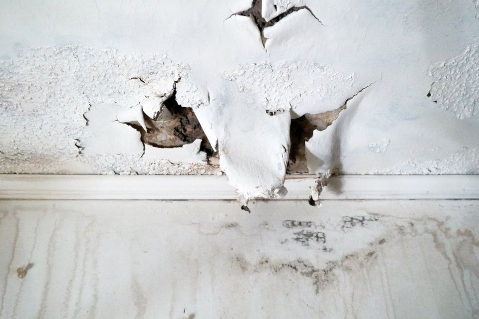 Discover the total cost of water damage restoration with a professional service. - Restoration 1 of Summit