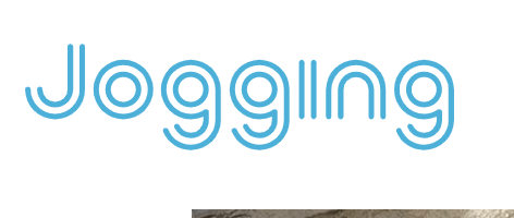 Le mot jogging est écrit en bleu sur fond blanc