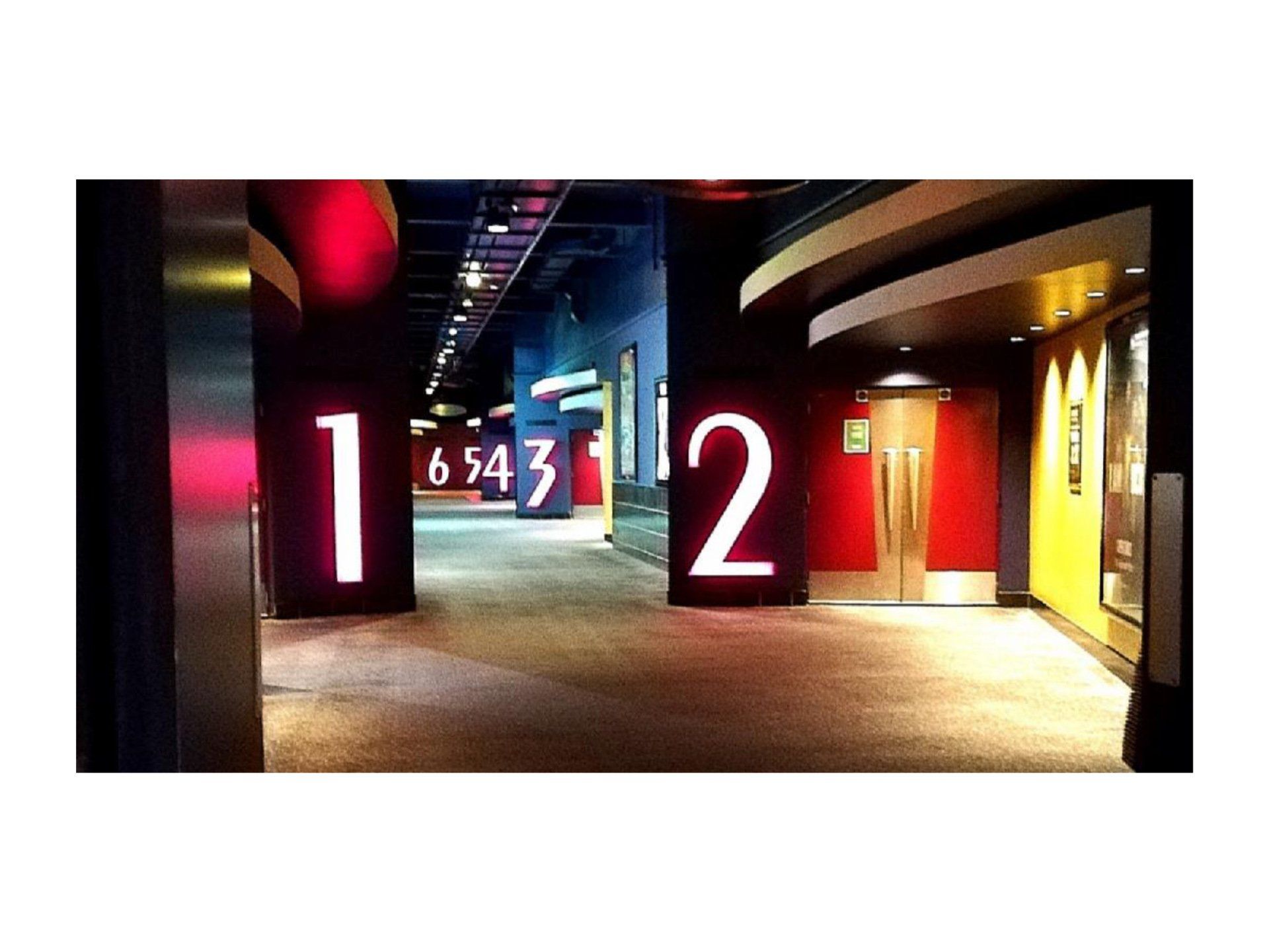 Bristol 1904 Arts - Photography group photo sample exhibit